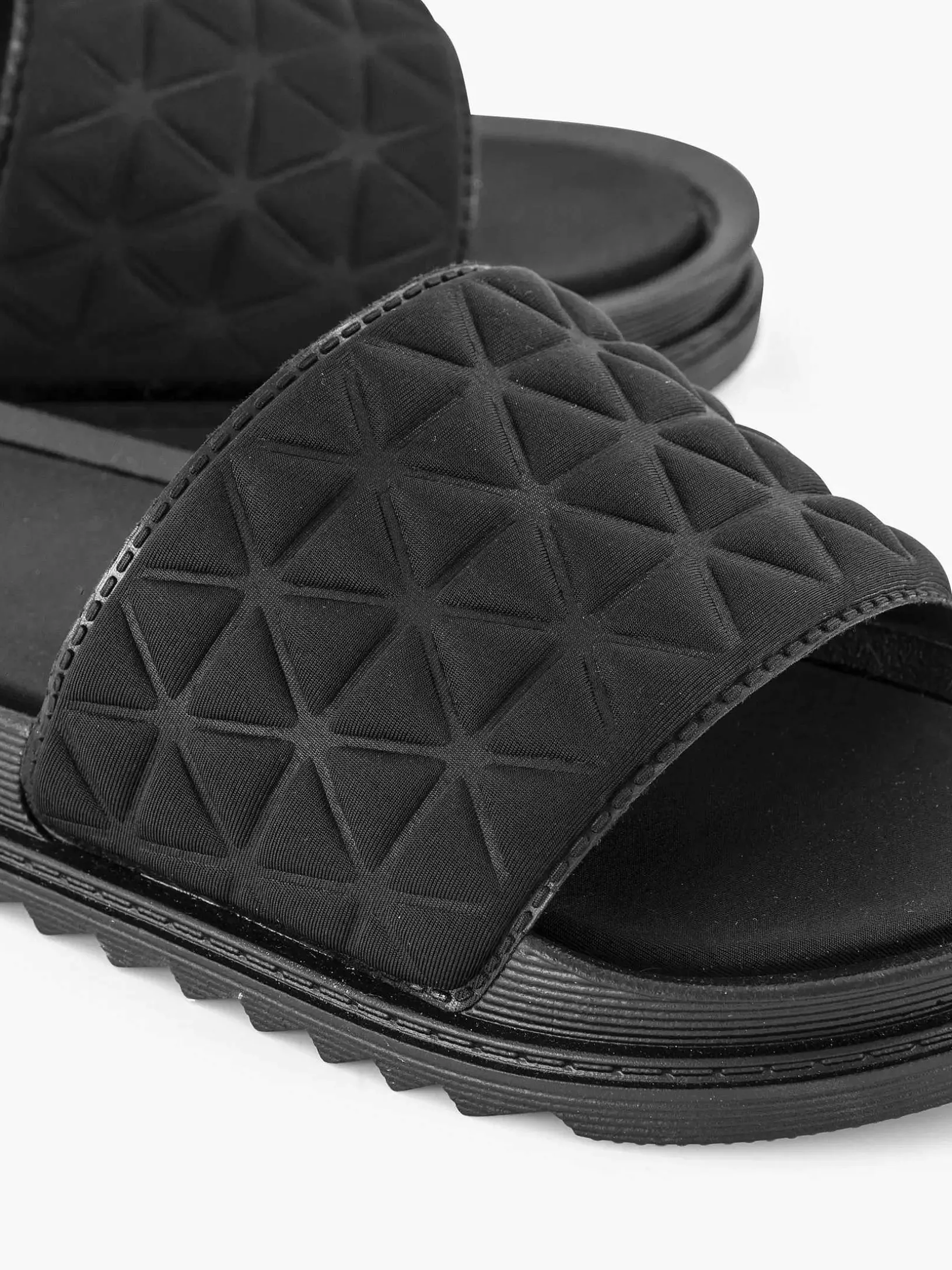 Zwarte Badslipper