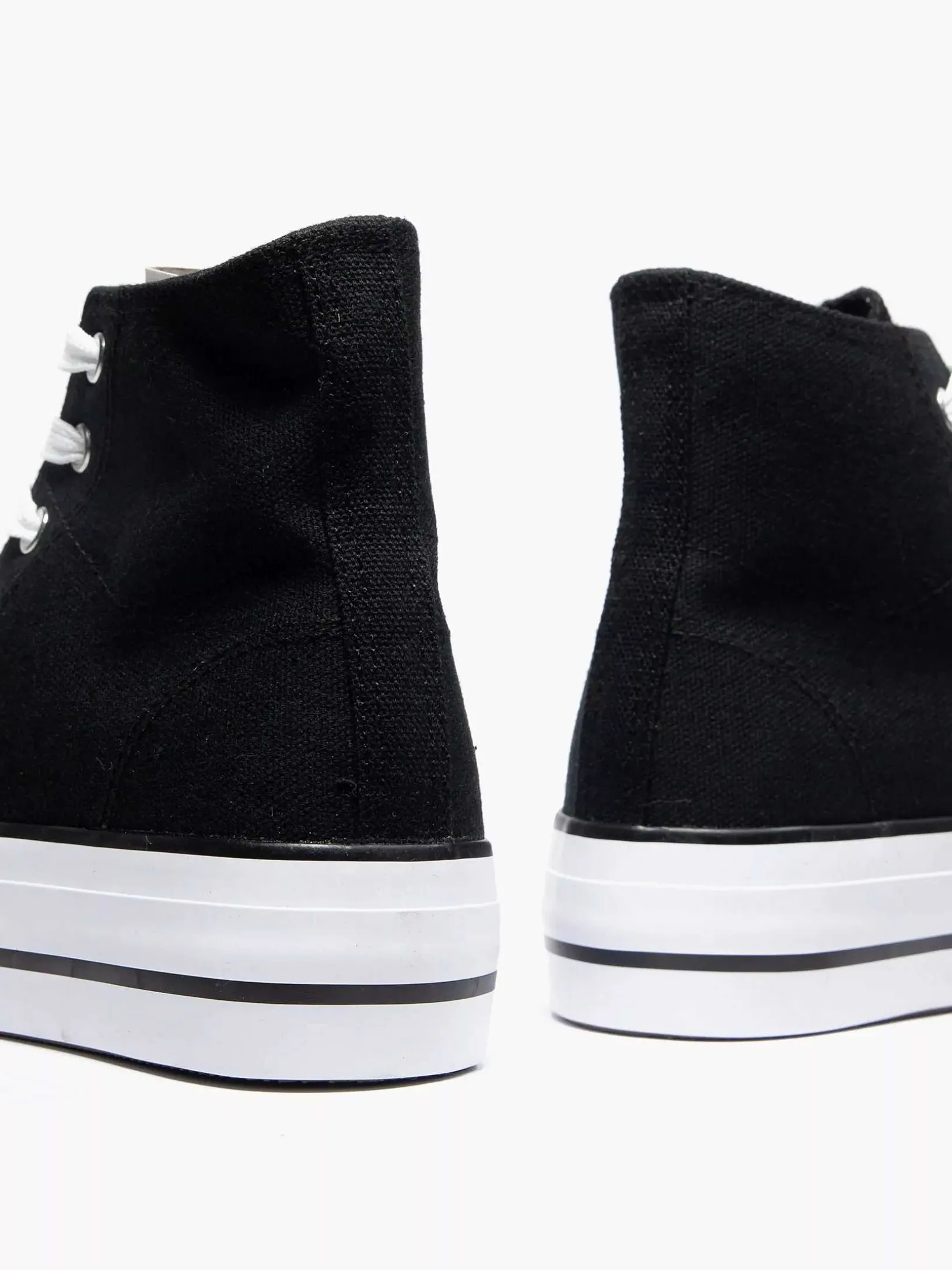 Zwarte Hoge Canvas Sneaker