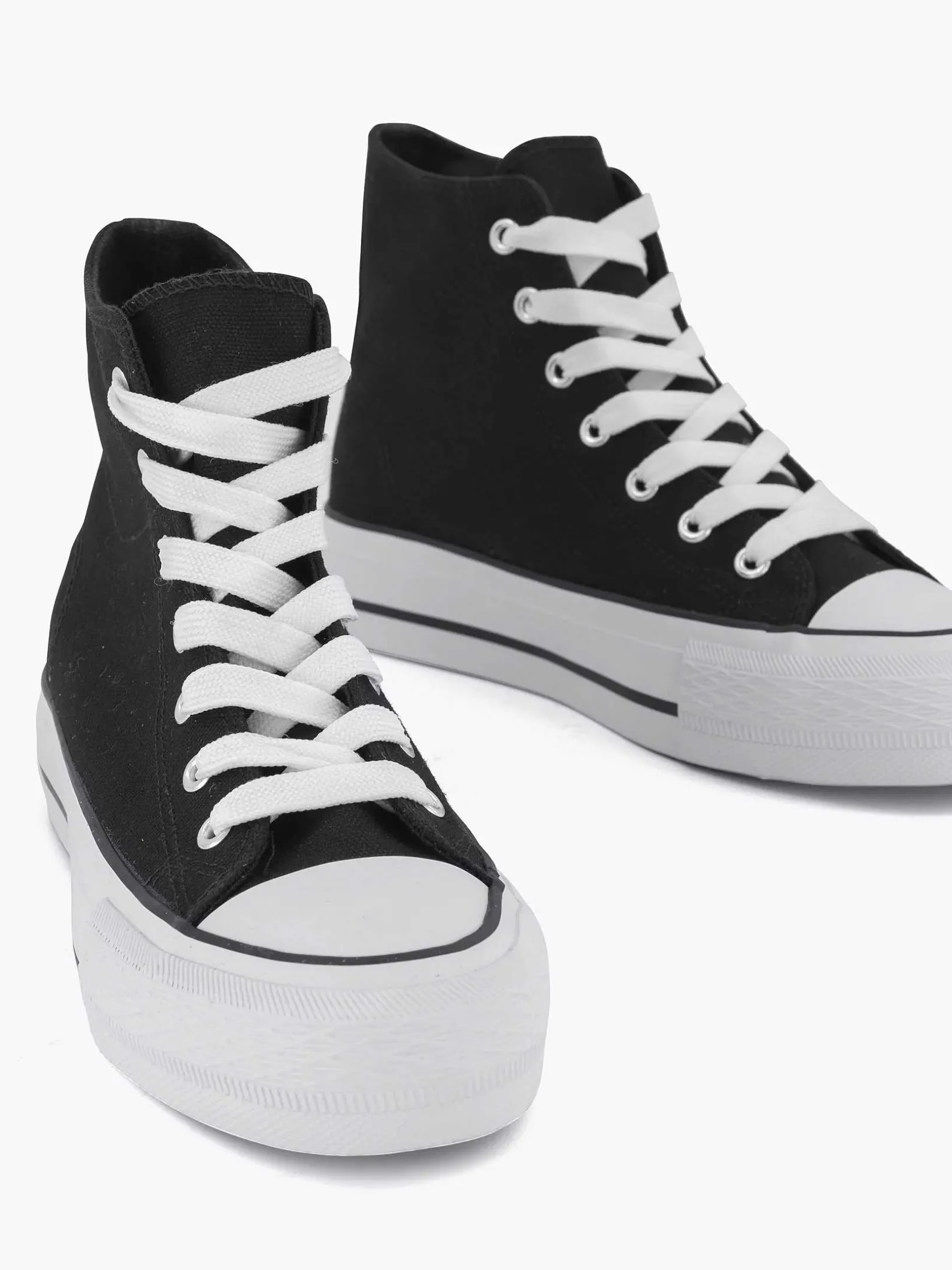 Zwarte Hoge Canvas Sneaker