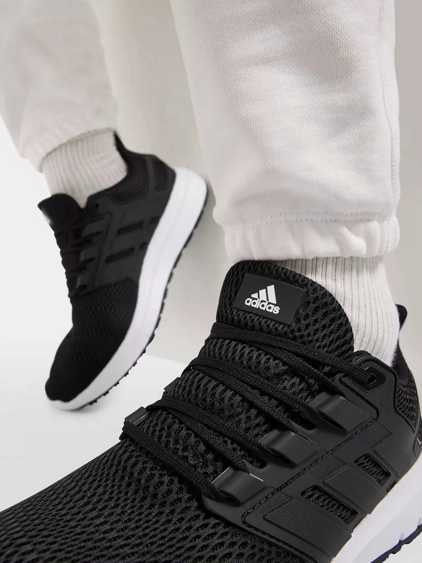 Zwarte Ultimashow Sneaker