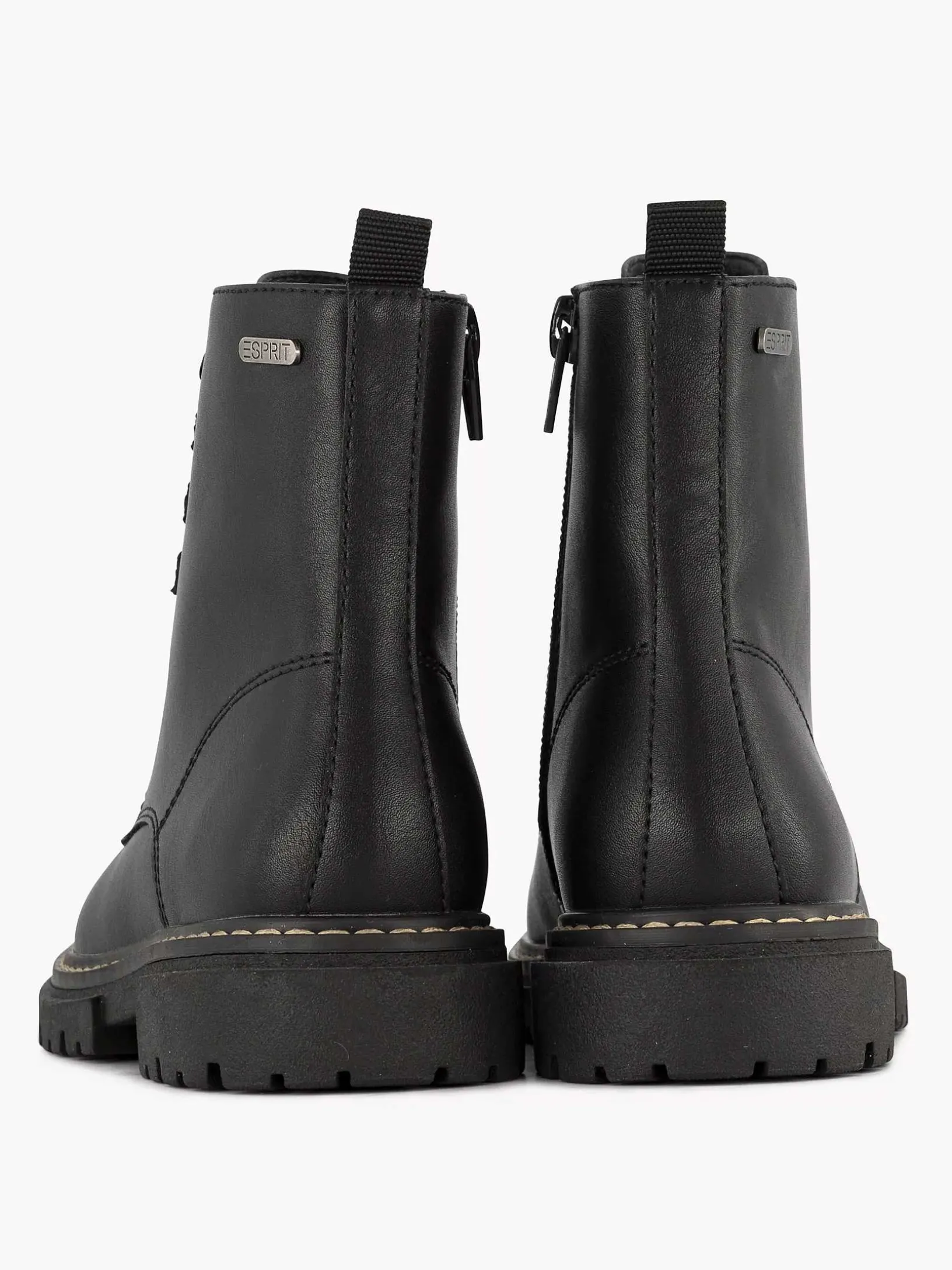 Zwarte Veterboot