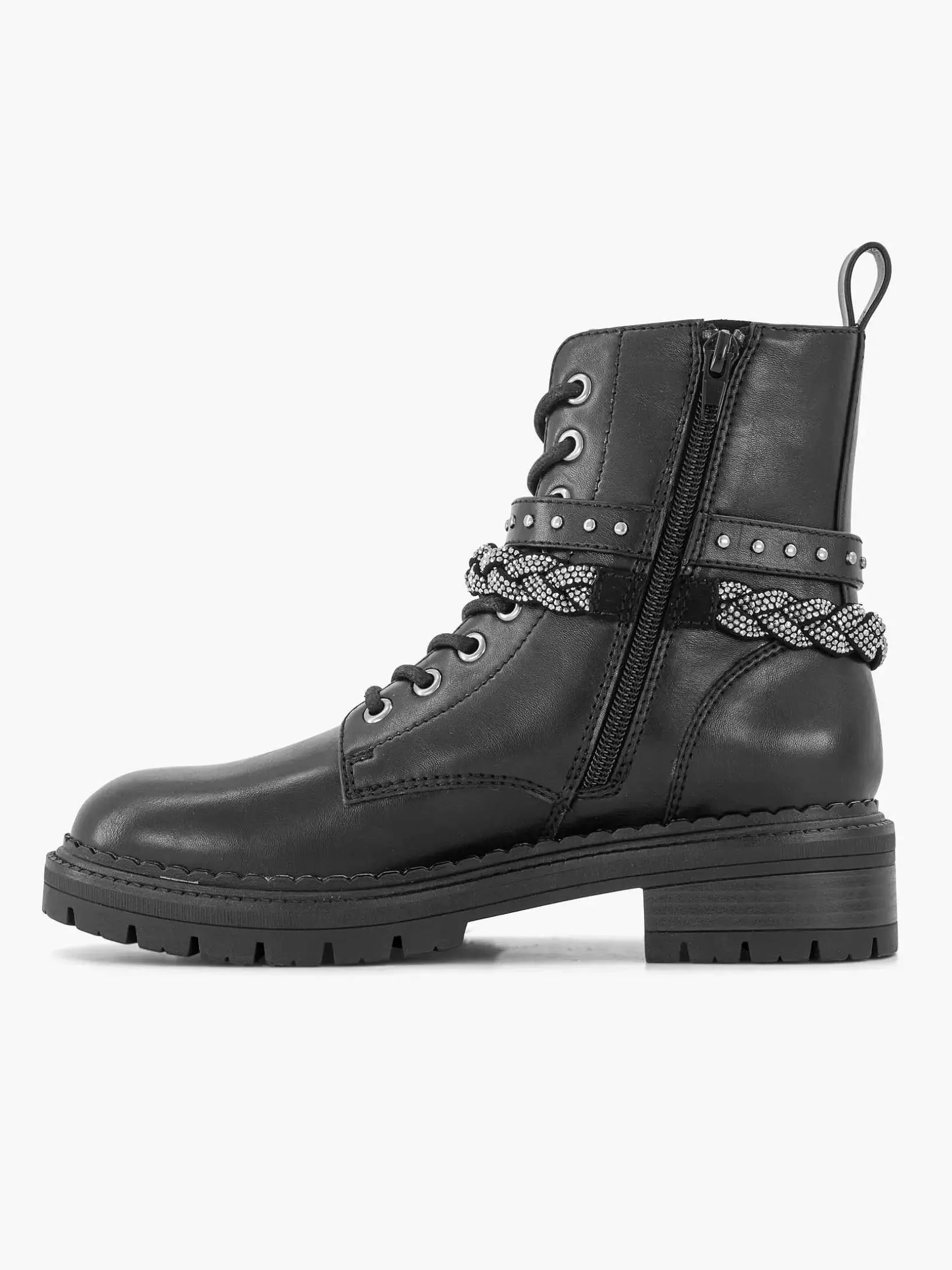 Zwarte Veterboot