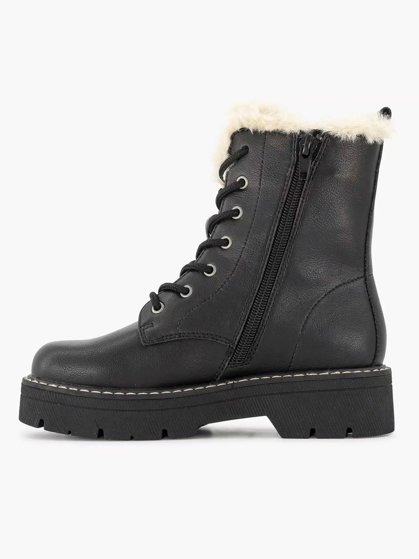 Zwarte Veterboot